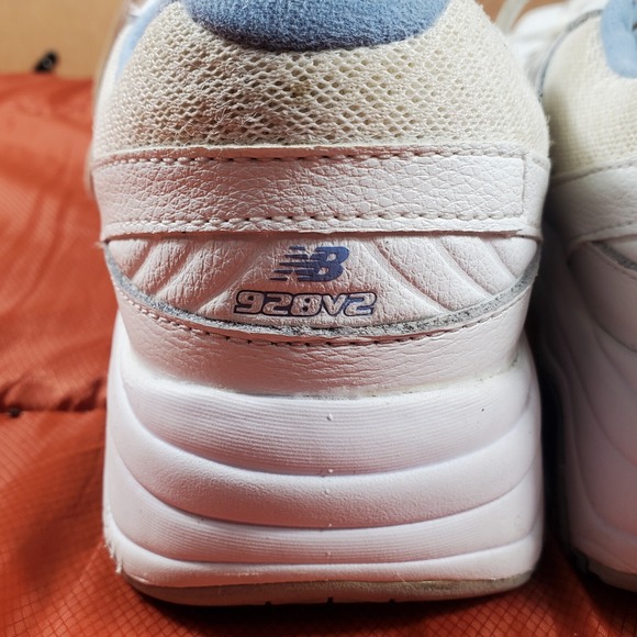 New Balance Women's 928 V3 Lace-up Walking Shoe Size 9 White - Picture 5 of 16